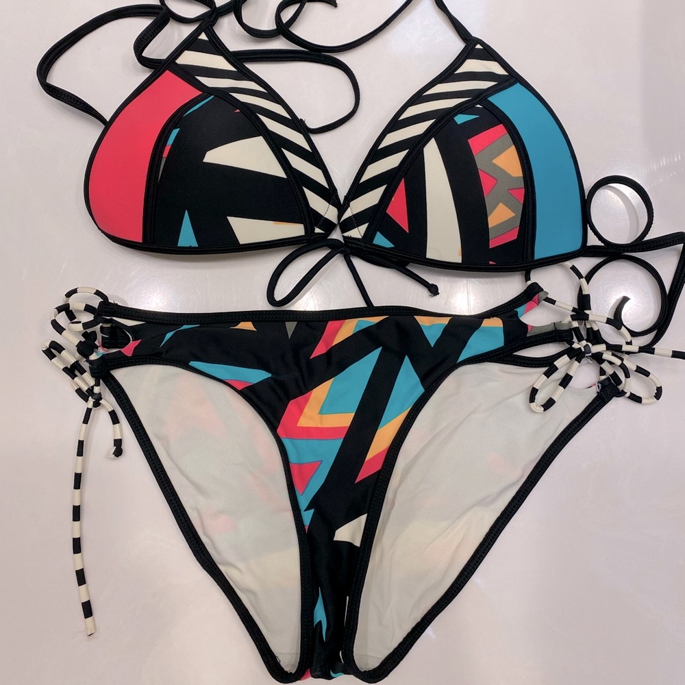 Body Glove Swim